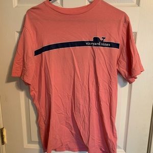 Vineyard vines tshirt